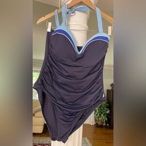 Nautical women’s color block Halter Shirred one piece swimsuit size X large,